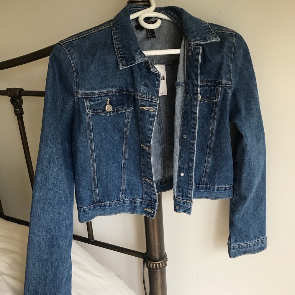 Jean jacket - Picture 2 of 6